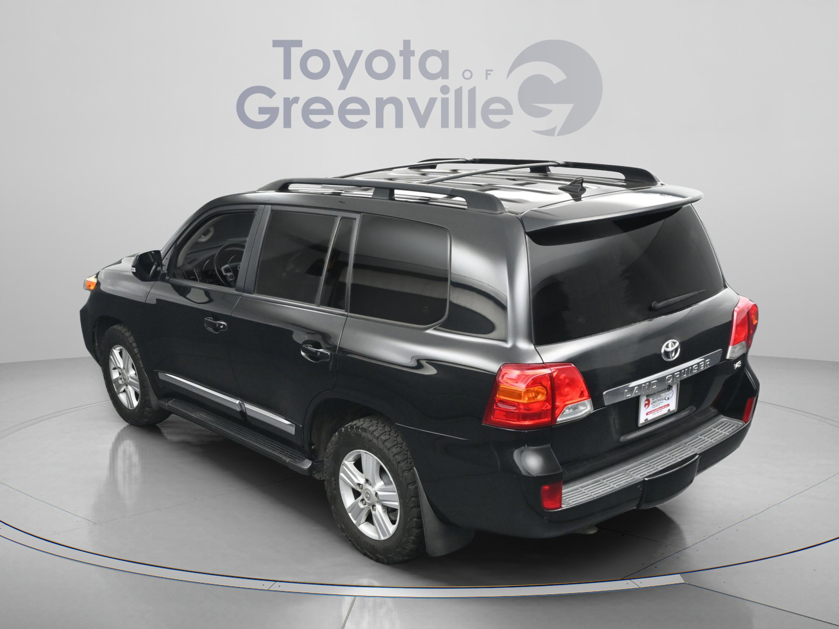 Used 2014 Toyota Land Cruiser AWD/4WD image 8