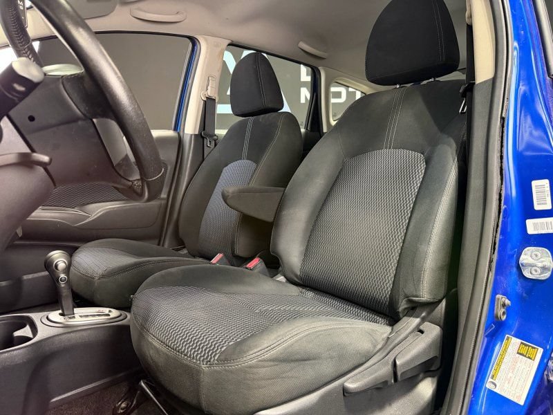 Used 2016 Nissan Versa Note SV FWD image 15