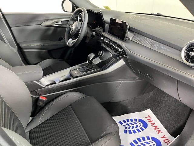Used 2026 Alfa Romeo Tonale AWD/4WD image 44