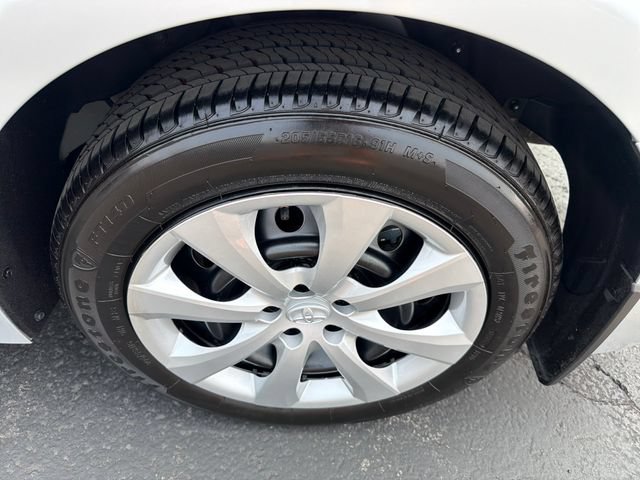 Used 2026 Toyota Corolla LE FWD image 26