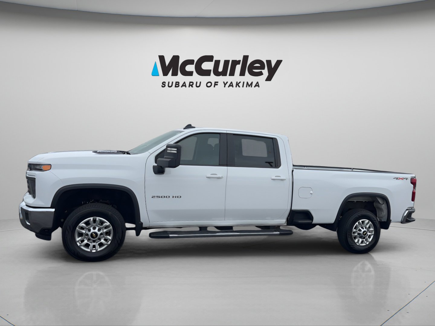 Used 2024 Chevrolet Silverado 2500 LT image 4