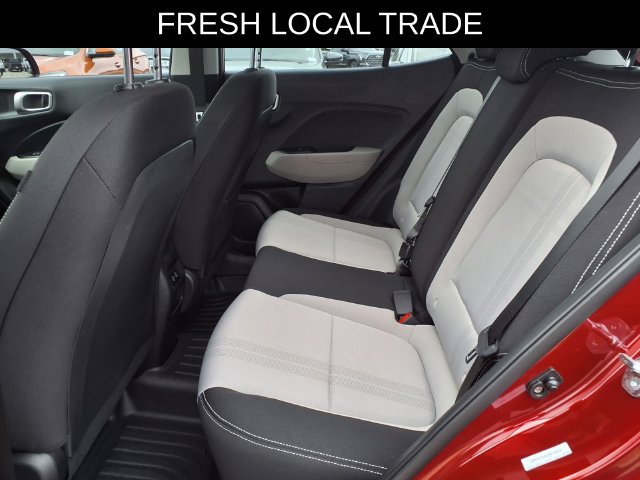 Used 2026 Hyundai Venue SEL FWD image 18