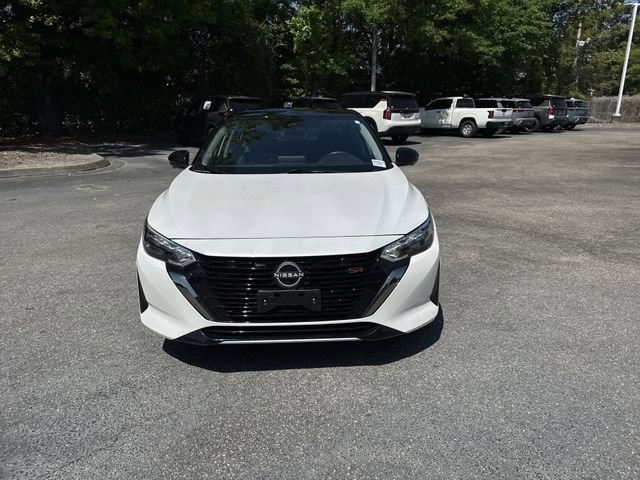 Used 2024 Nissan Sentra SR w/ SR Premium Package FWD image 2