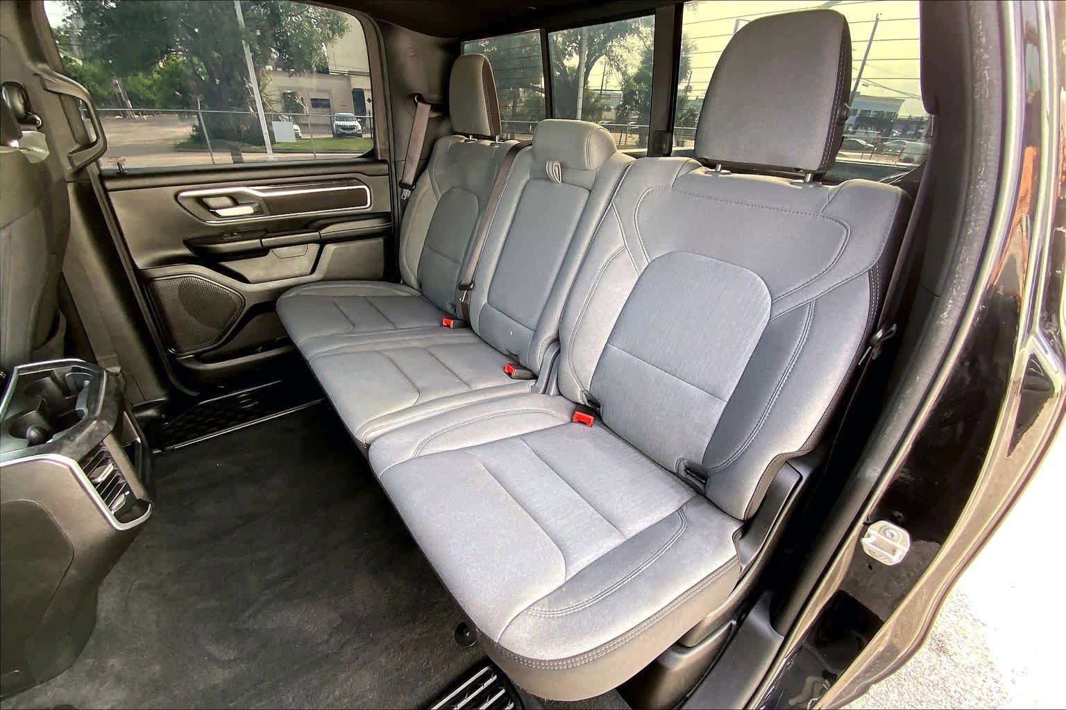 Used 2023 RAM 1500 Big Horn AWD/4WD image 21