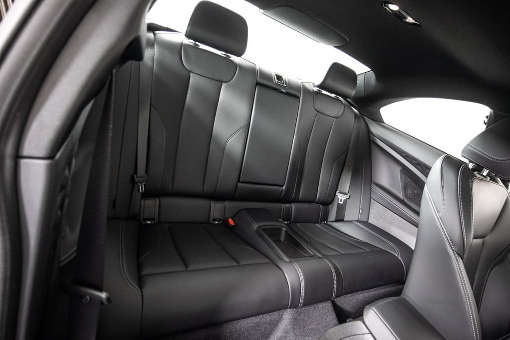 Used 2023 BMW 230i Coupe RWD image 12