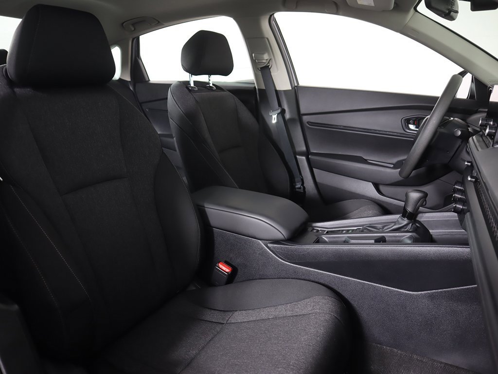 Certified 2025 Honda Accord SE image 30