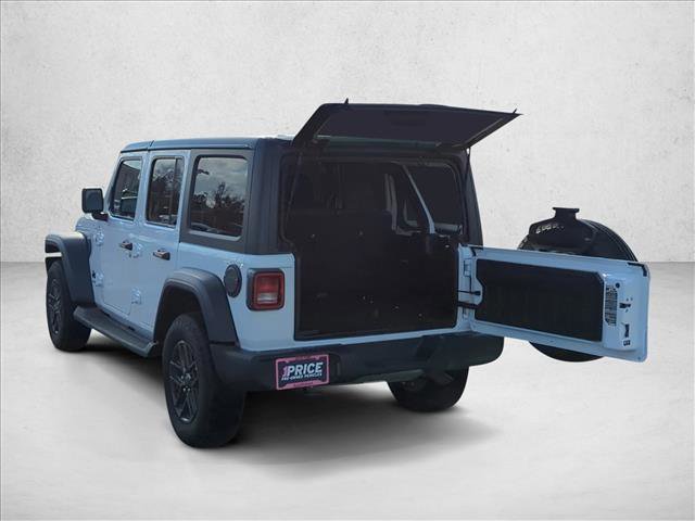 Used 2024 Jeep Wrangler Sport S image 10