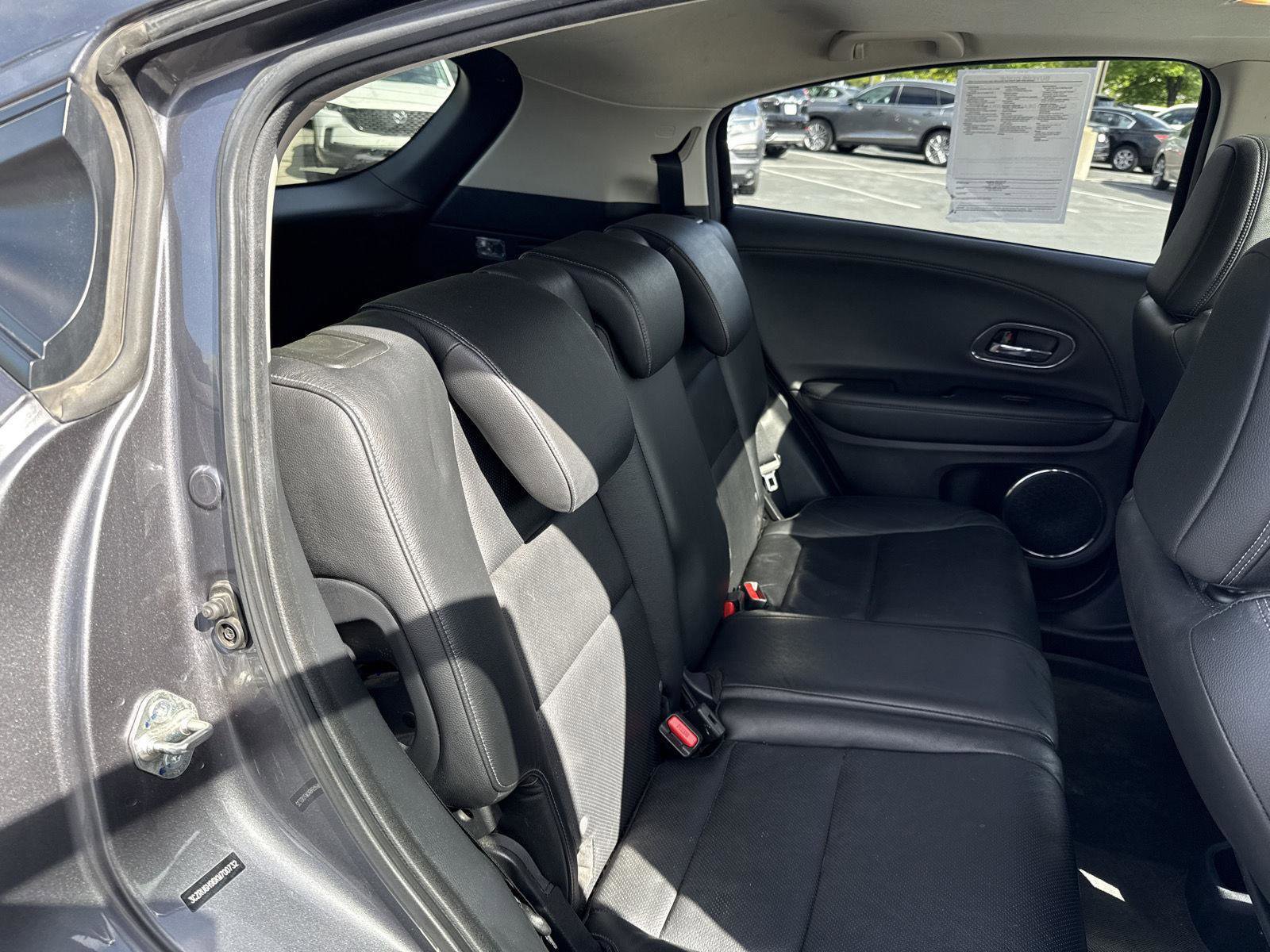 Used 2019 Honda HR-V Touring image 29