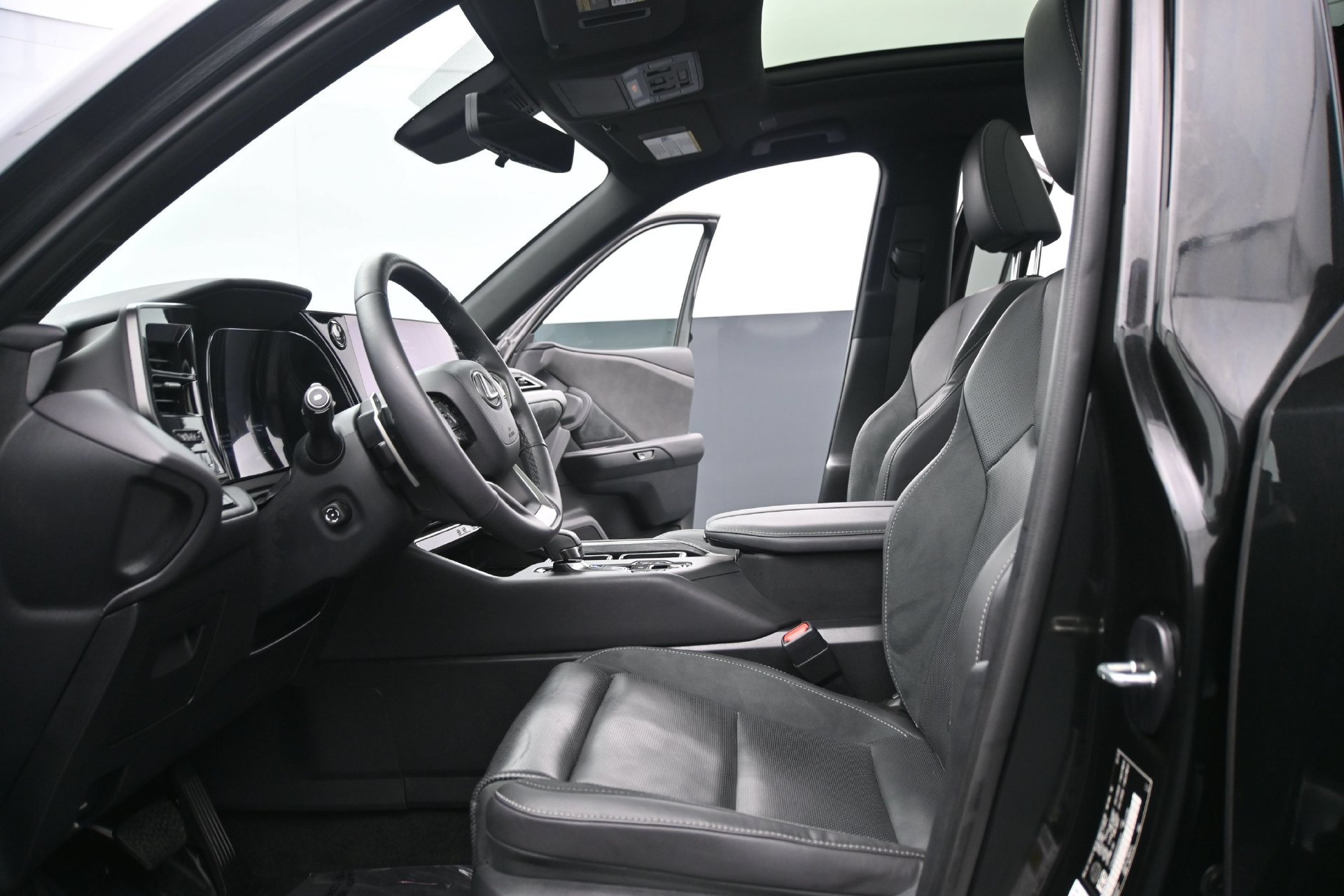 Used 2024 Lexus TX 350 AWD image 20