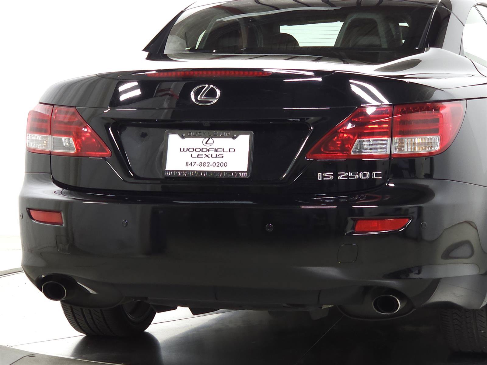 Used 2014 Lexus IS 250C w/ F-Sport Package w/as Tires RWD image 9
