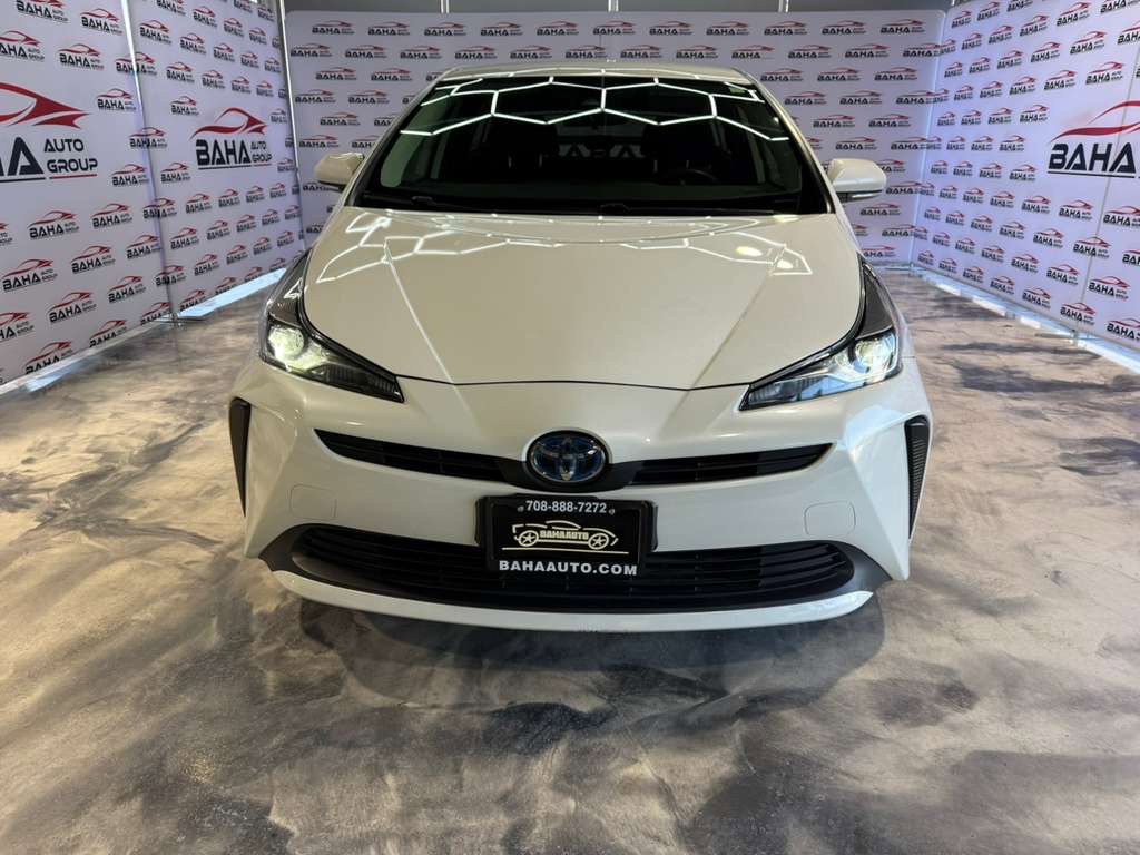 Used 2019 Toyota Prius L Eco image 4