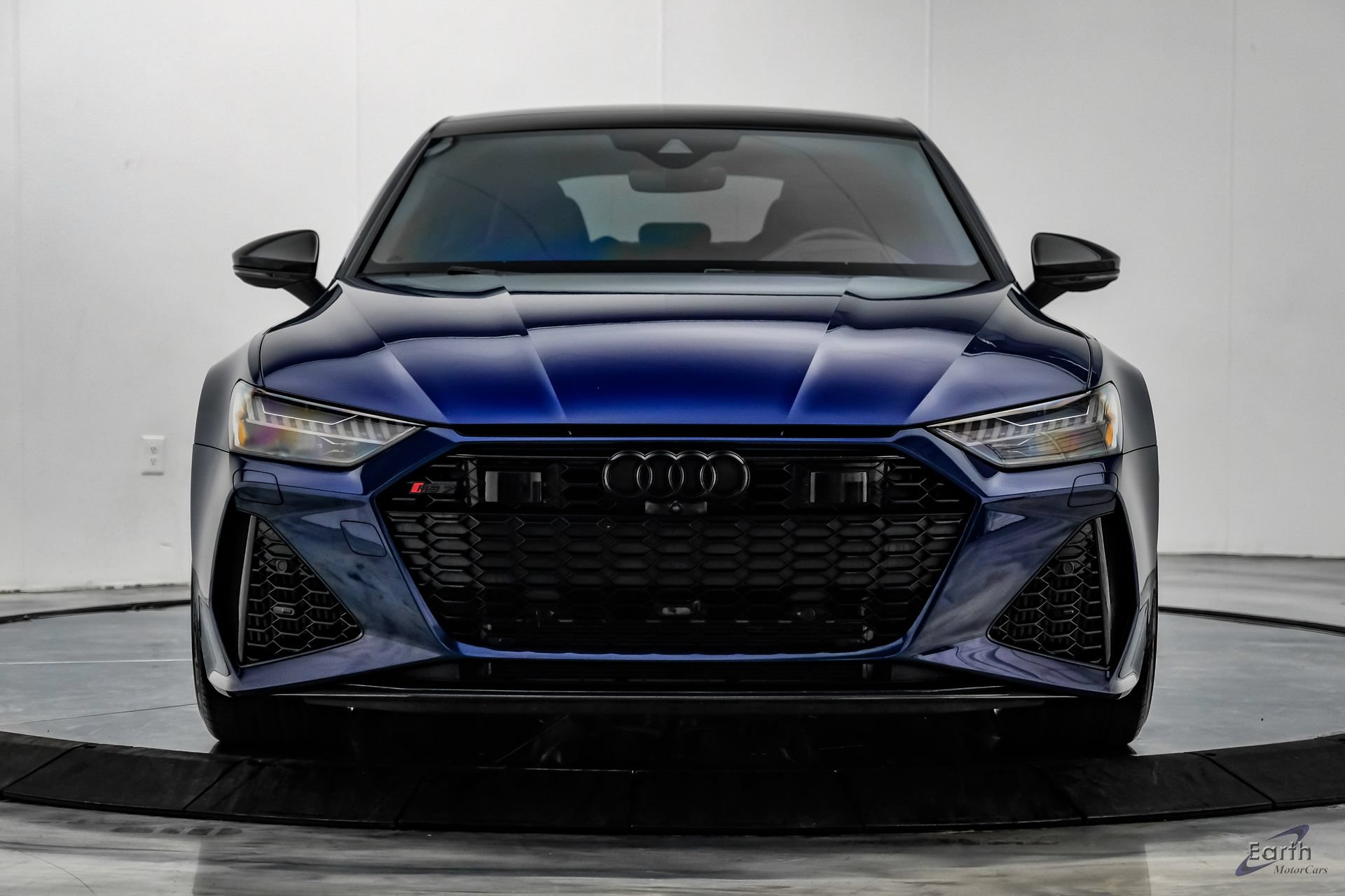 Used 2021 Audi RS 7 Sportback w/ Carbon Optic Package AWD/4WD image 29