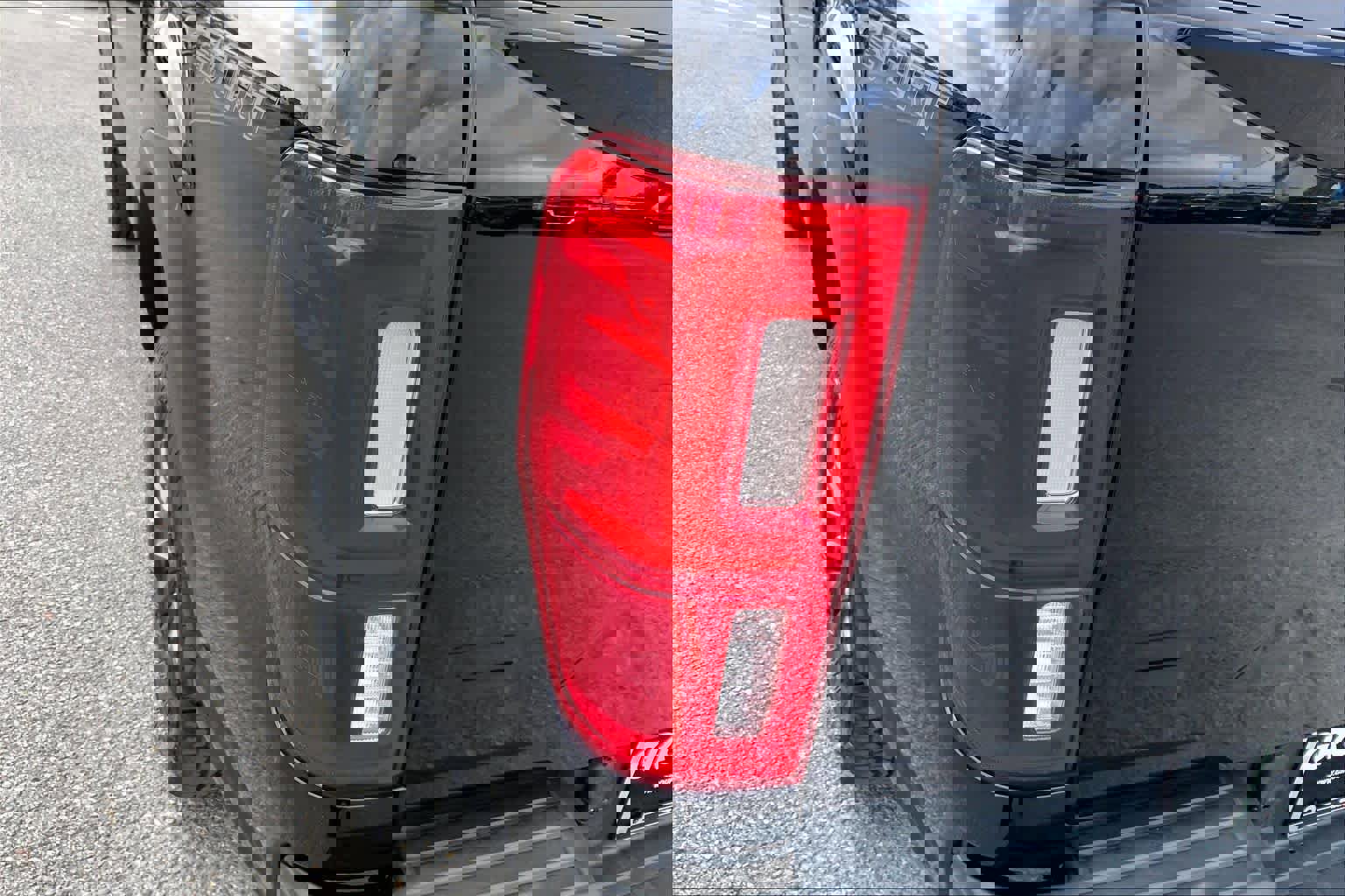 Used 2021 Ford Ranger XLT w/ Equipment Group 301A Mid image 28