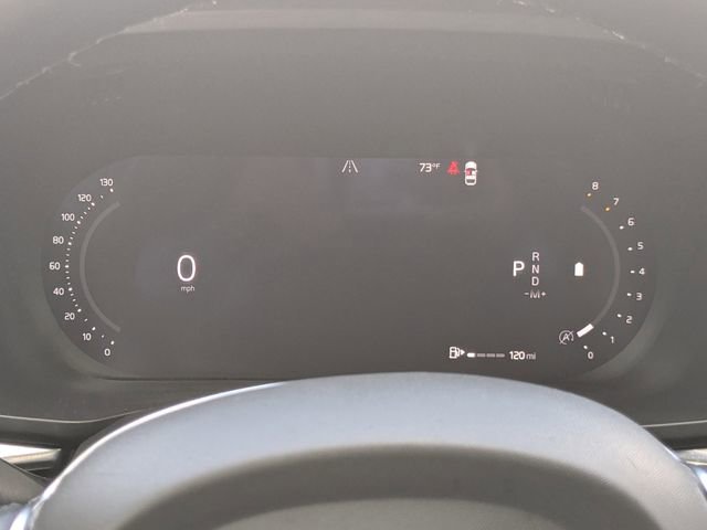 Used 2023 Volvo XC60 B5 Core image 35