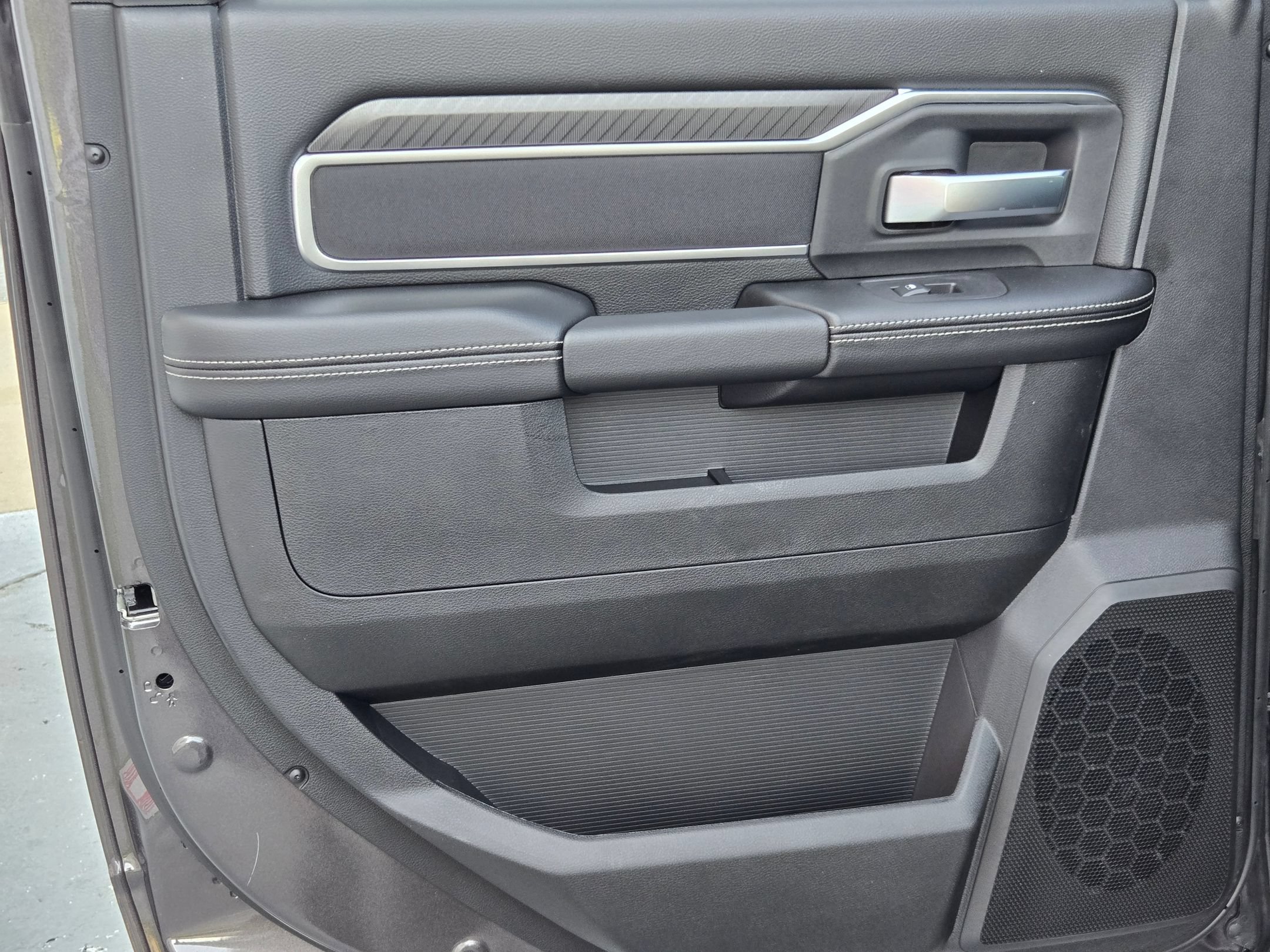 New 2026 RAM 2500 Big Horn AWD/4WD image 28