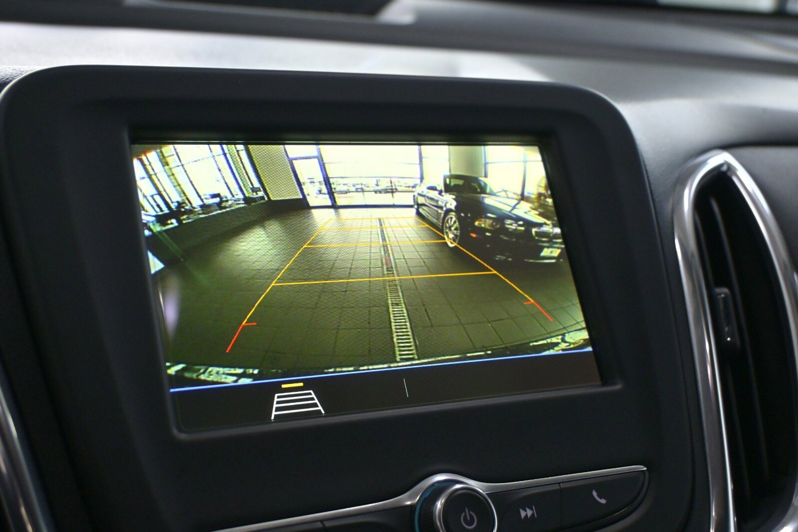 Used 2019 Chevrolet Equinox LT image 21