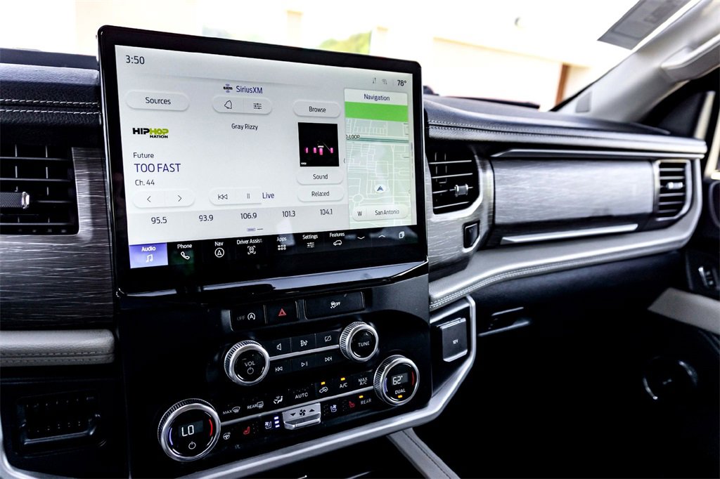 Used 2023 Ford Expedition Max Limited image 22