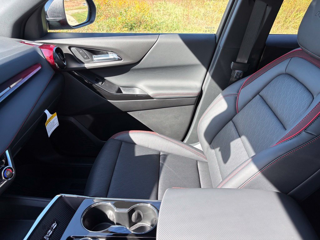 New 2027 Chevrolet Equinox RS FWD image 18