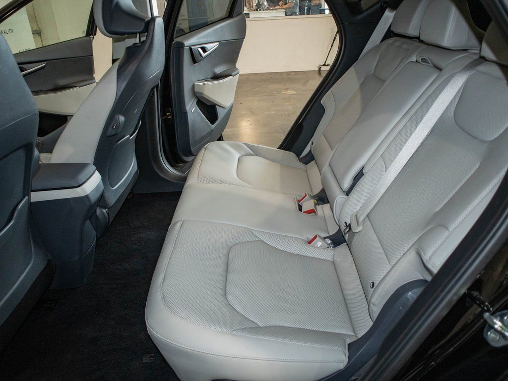 New 2023 Kia EV6 Wind AWD/4WD image 14