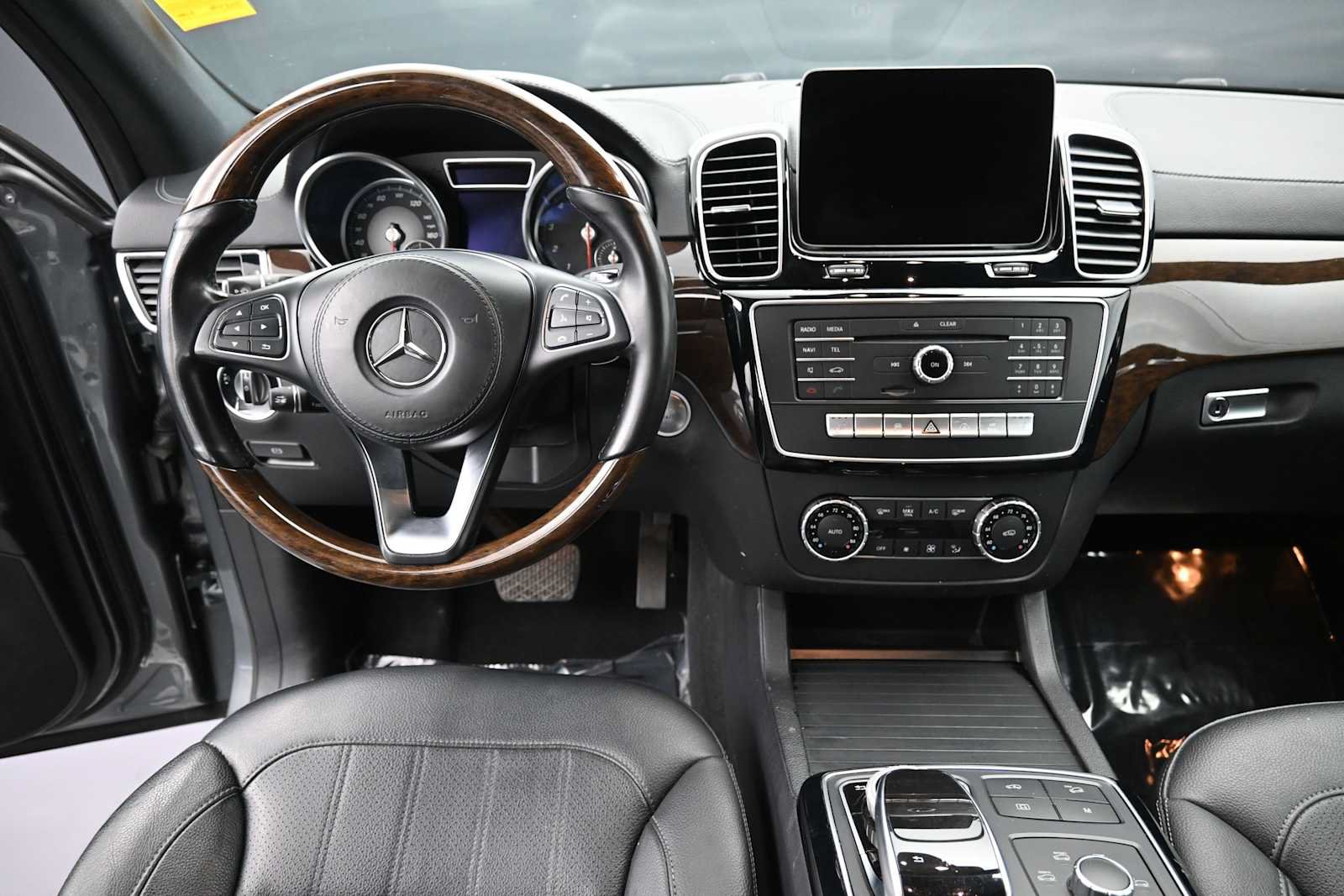 Used 2019 Mercedes-Benz GLS 450 4MATIC image 15