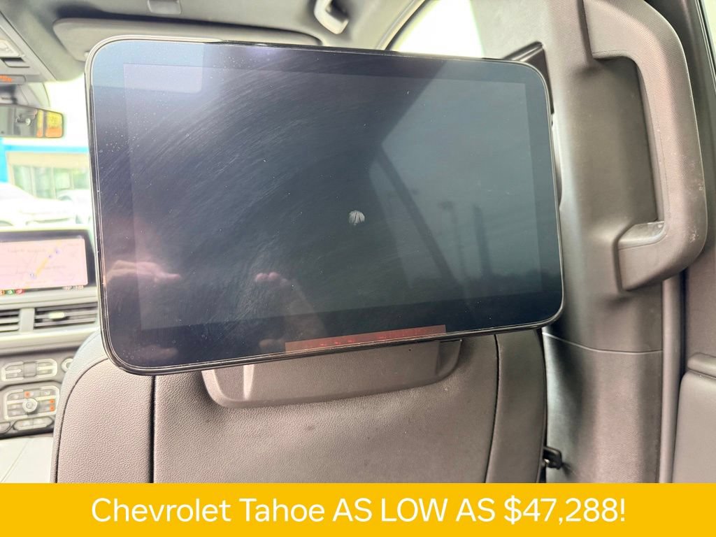 Used 2021 Chevrolet Tahoe Z71 w/ Luxury Package AWD/4WD image 7