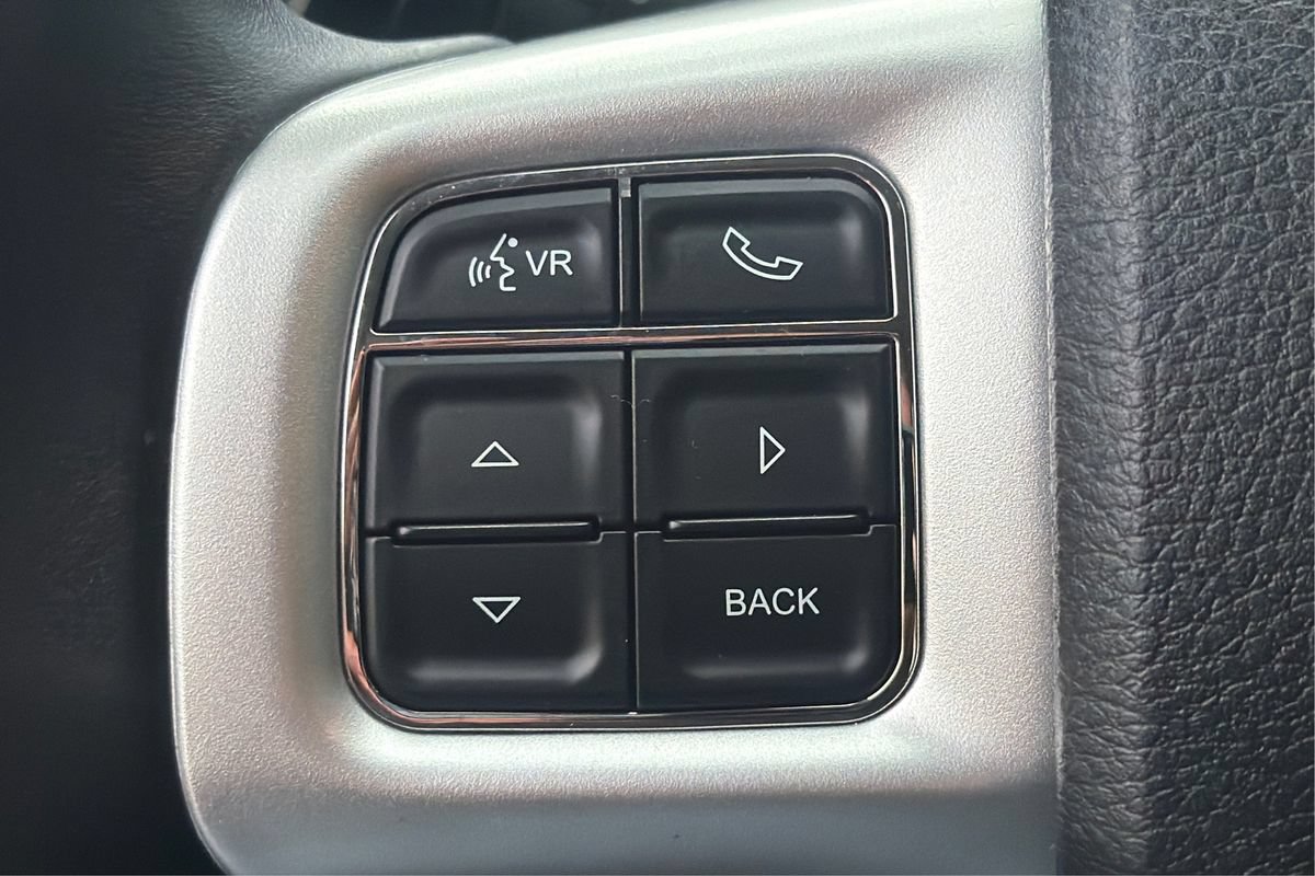Used 2016 Dodge Journey SE w/ Flexible Seating Group FWD image 28