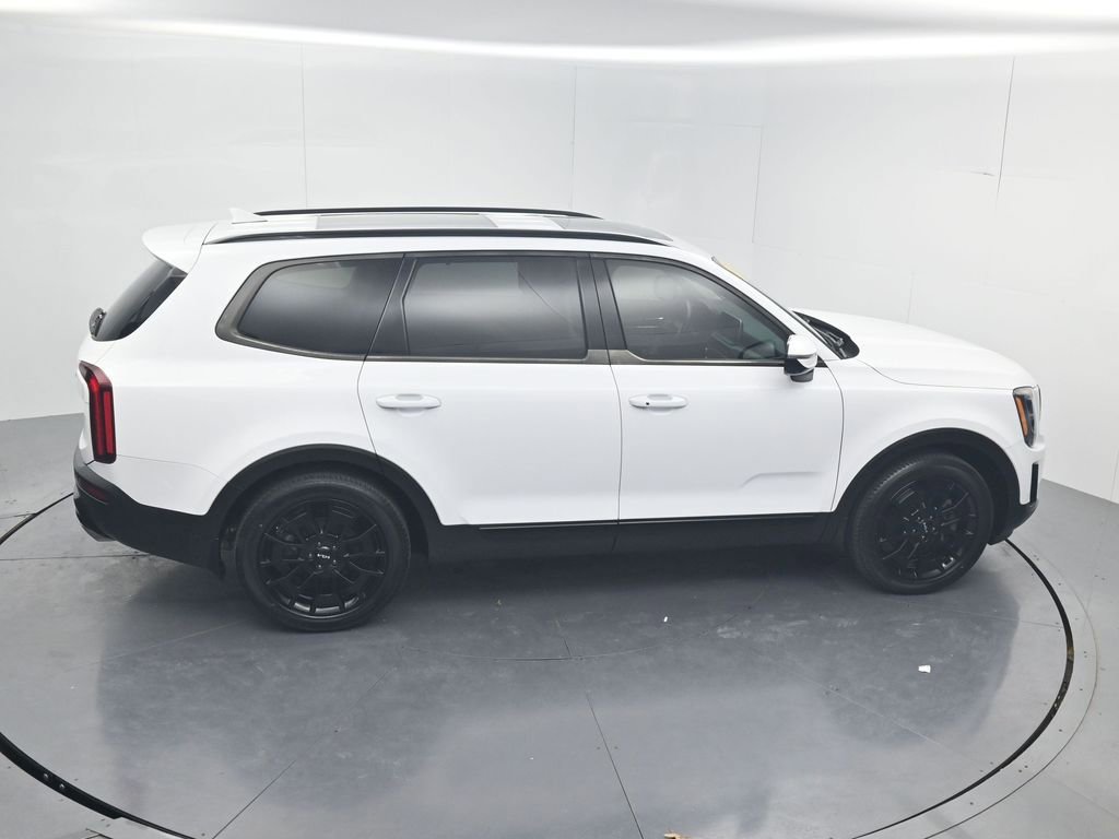 Used 2022 Kia Telluride SX w/ SX Prestige Package image 65