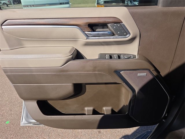 Used 2024 GMC Sierra 2500 SLT w/ Texas SLT Premium Package image 20