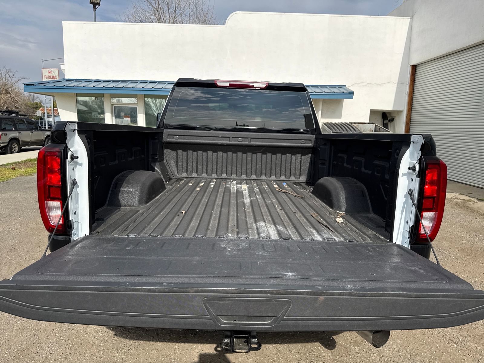 Used 2025 GMC Sierra 2500 Pro image 23