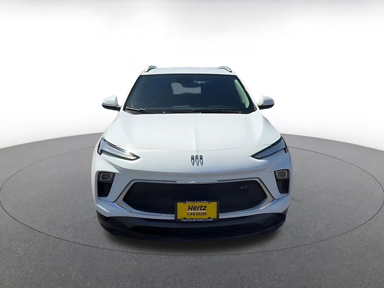 Used 2024 Buick Encore GX Sport Touring image 4