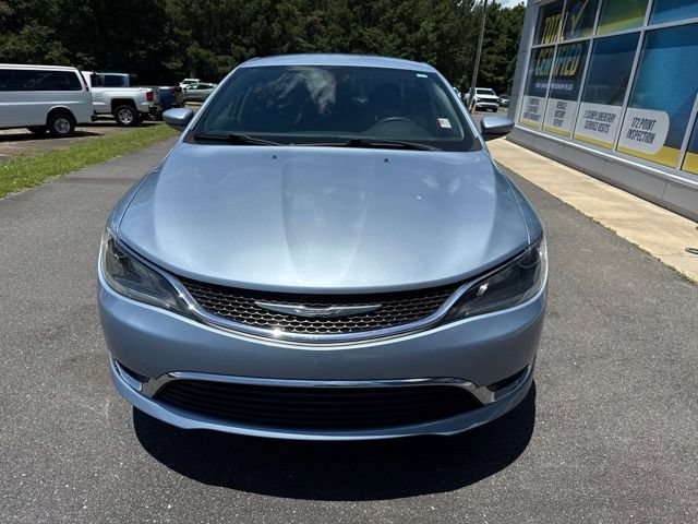 Used 2015 Chrysler 200 Limited FWD image 2
