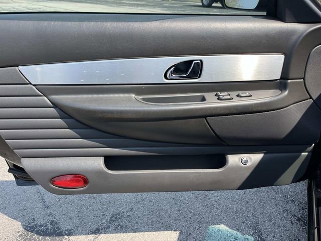 Used 2002 Ford Thunderbird RWD image 14