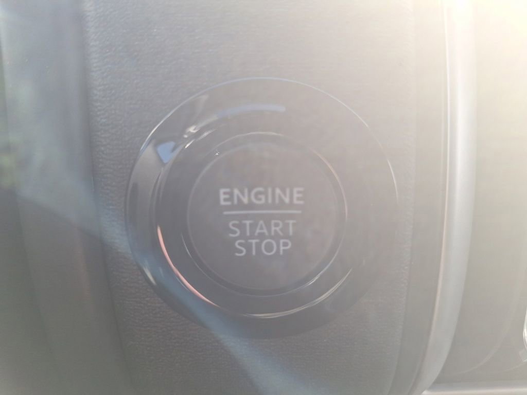 New 2025 Ford Expedition Active image 35