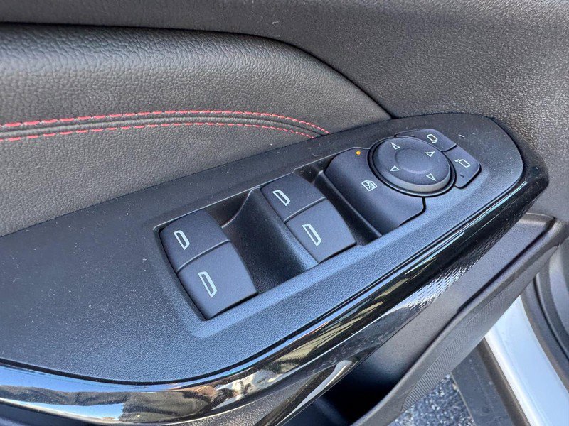 New 2026 Chevrolet Trax RS w/ Sunroof Package image 12