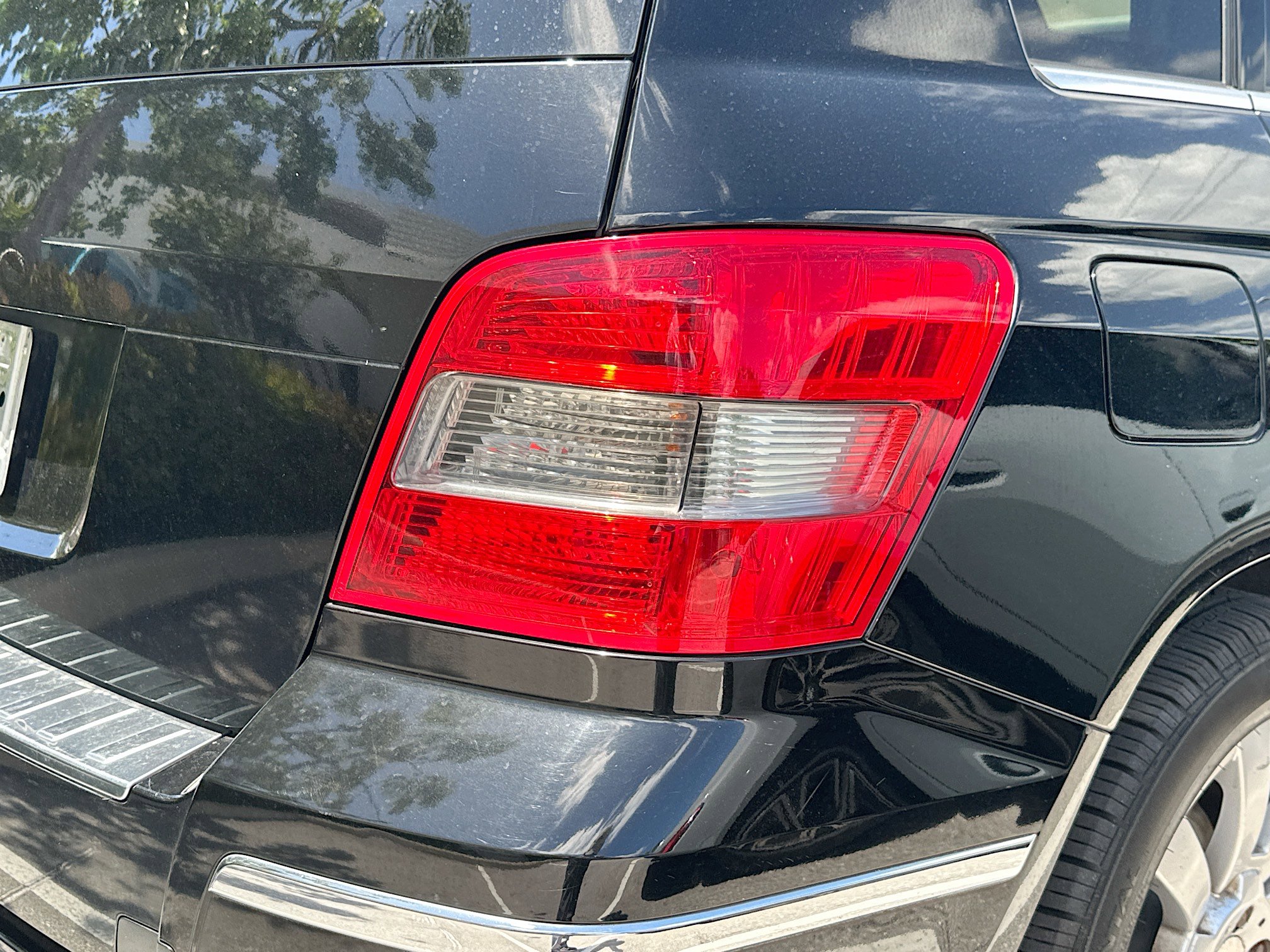 Used 2010 Mercedes-Benz GLK 350 2WD image 8