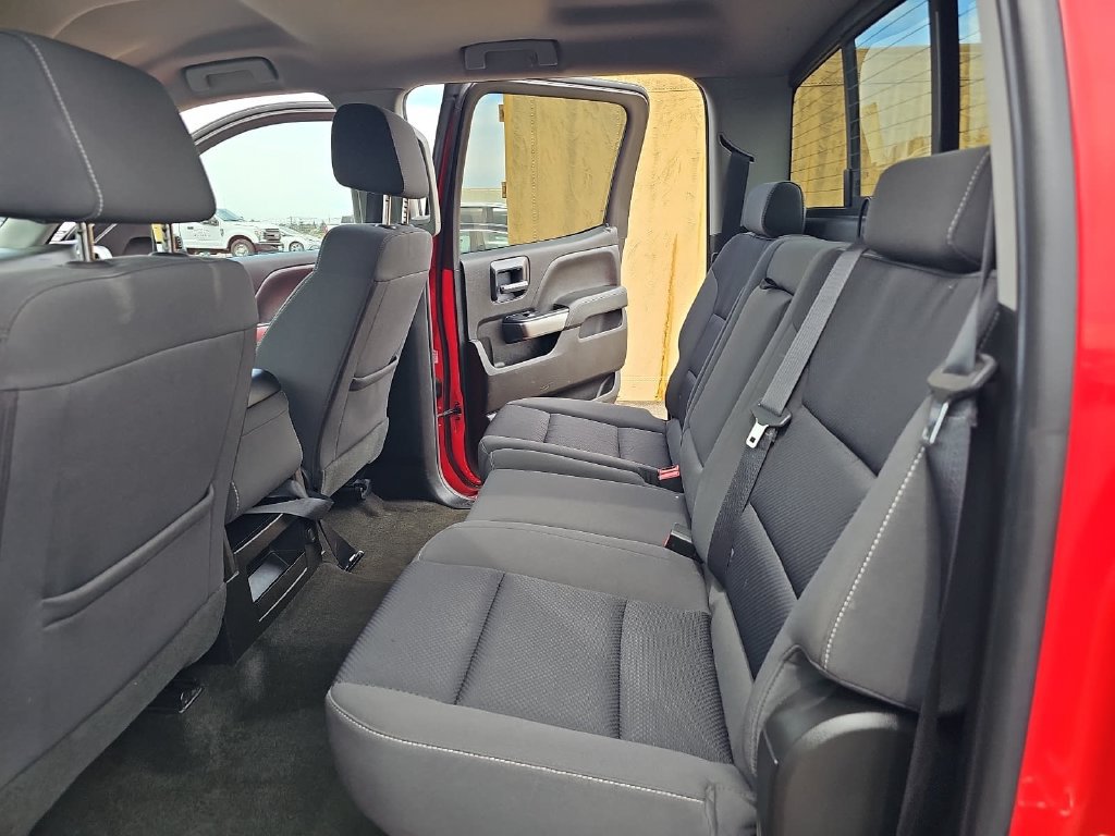 Used 2018 Chevrolet Silverado 1500 LT w/ LT Fleet Convenience Package AWD/4WD image 13