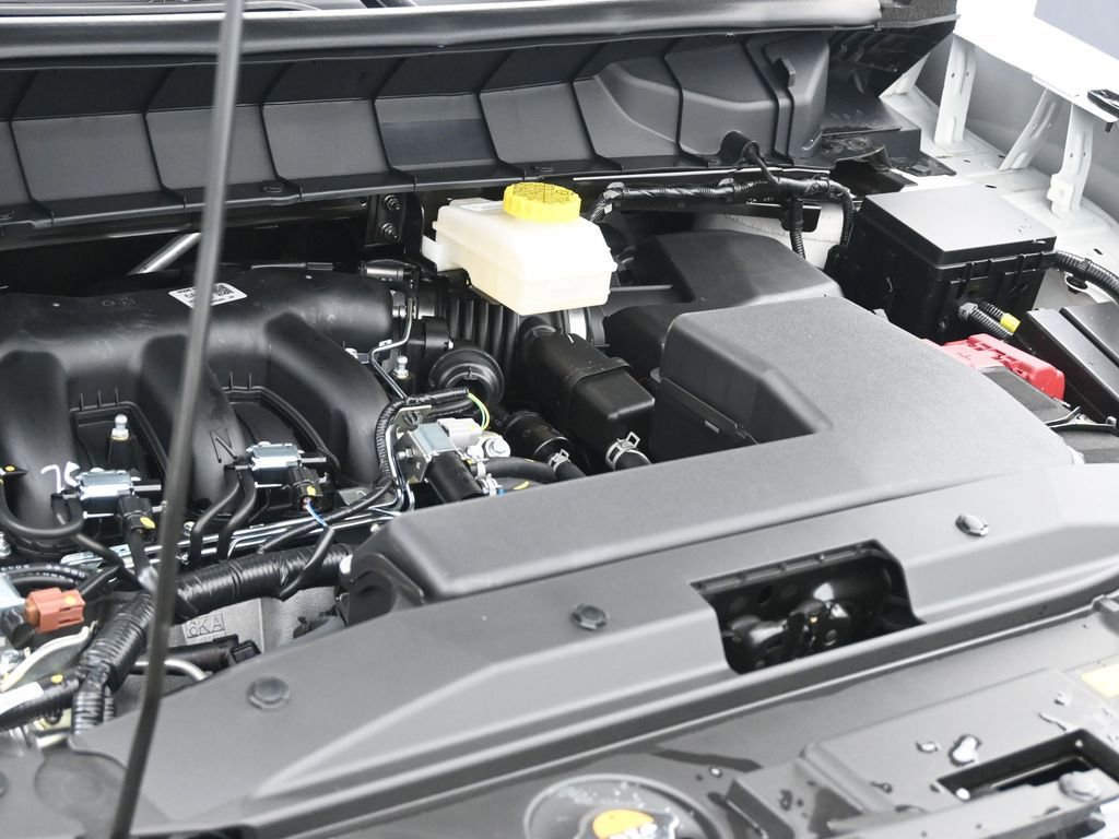 New 2026 Nissan Pathfinder S image 24