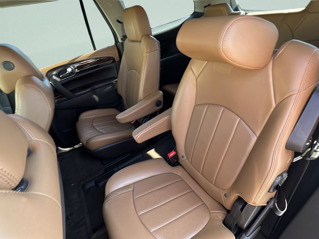 Used 2016 Buick Enclave Leather FWD image 10
