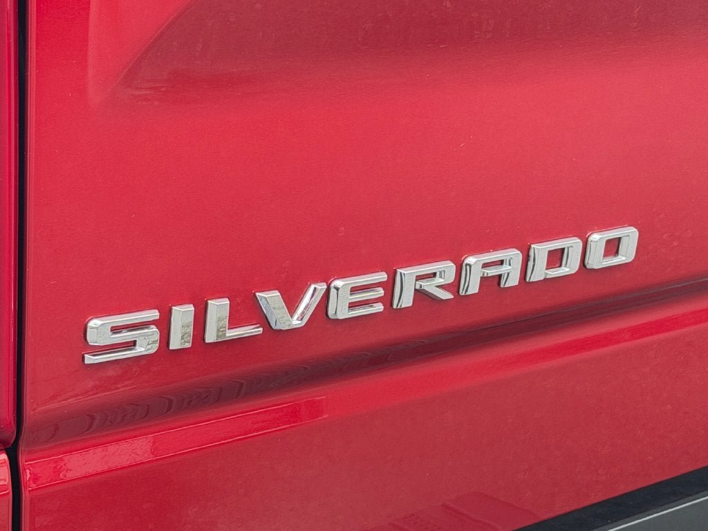 Used 2019 Chevrolet Silverado 1500 High Country w/ Technology Package AWD/4WD image 36