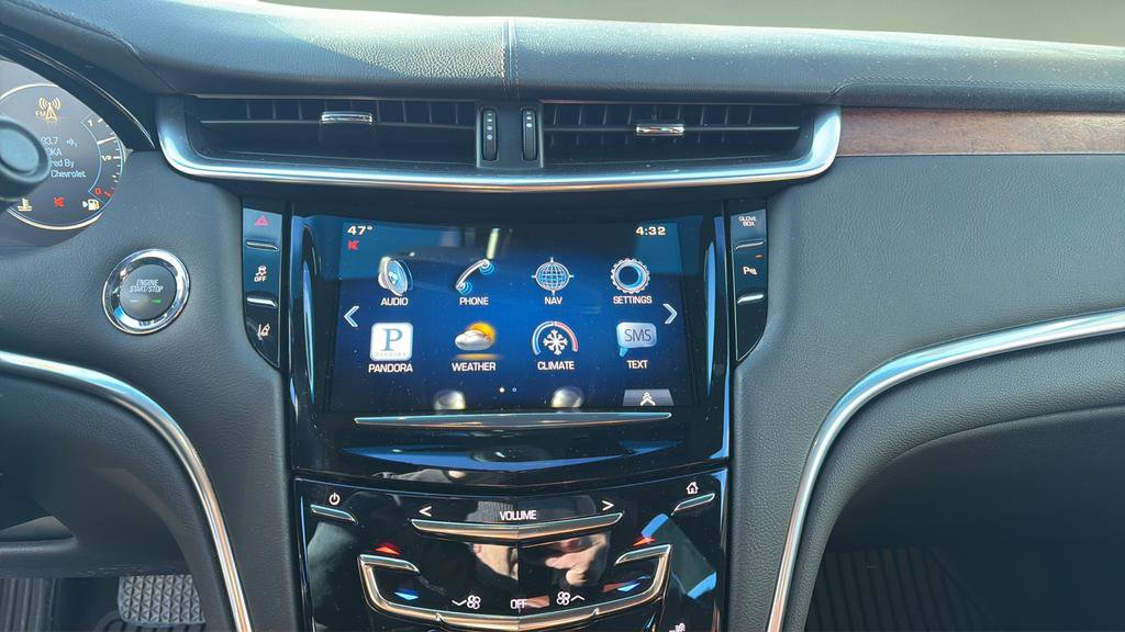 Used 2015 Cadillac XTS Premium image 25