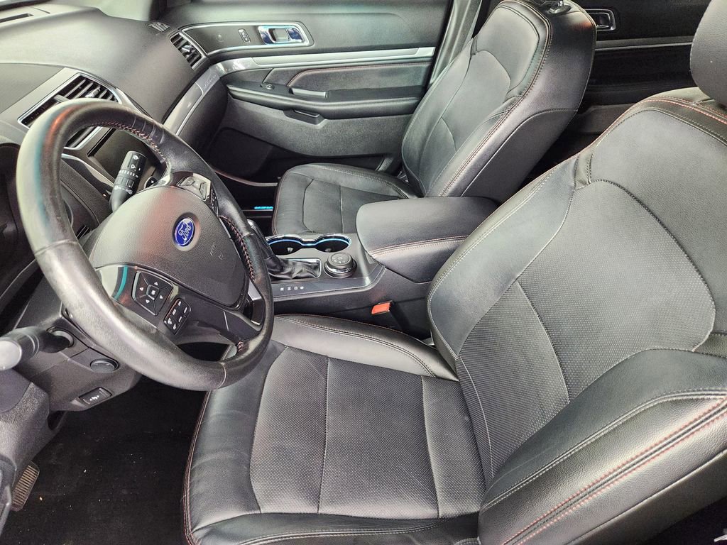 Used 2016 Ford Explorer Sport w/ Equipment Group 401A image 10