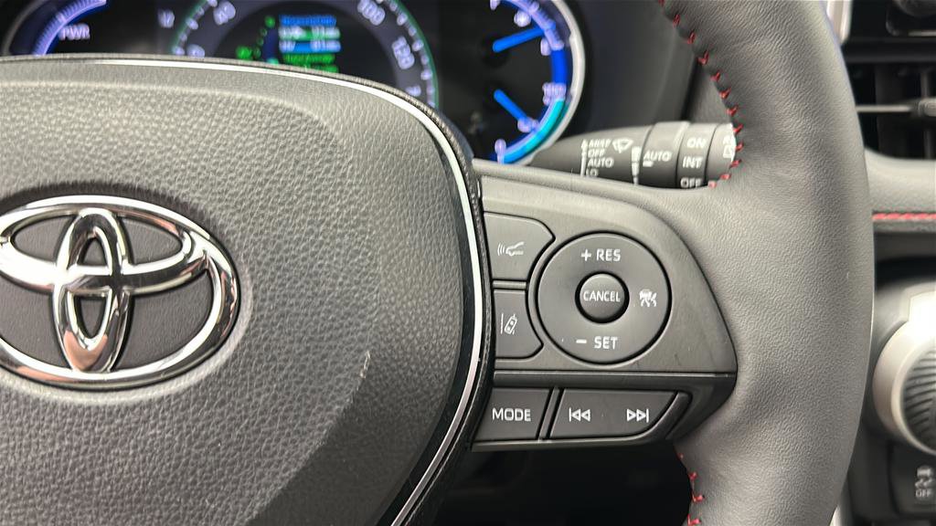 Used 2024 Toyota RAV4 SE w/ Weather & Moonroof Package AWD/4WD image 20