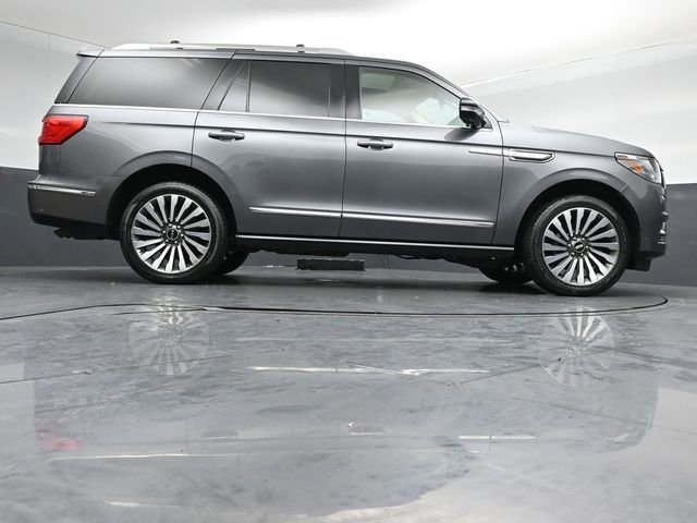 Certified 2021 Lincoln Navigator Reserve w/ Luxury Package AWD/4WD image 46