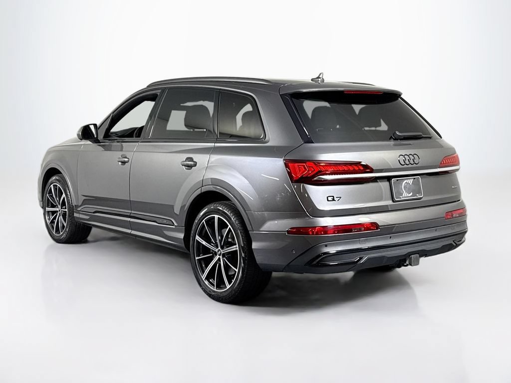 Used 2021 Audi Q7 3.0T Premium Plus w/ Executive Package AWD/4WD image 3