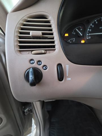 Used 1997 Ford Explorer 4WD 4-Door image 12