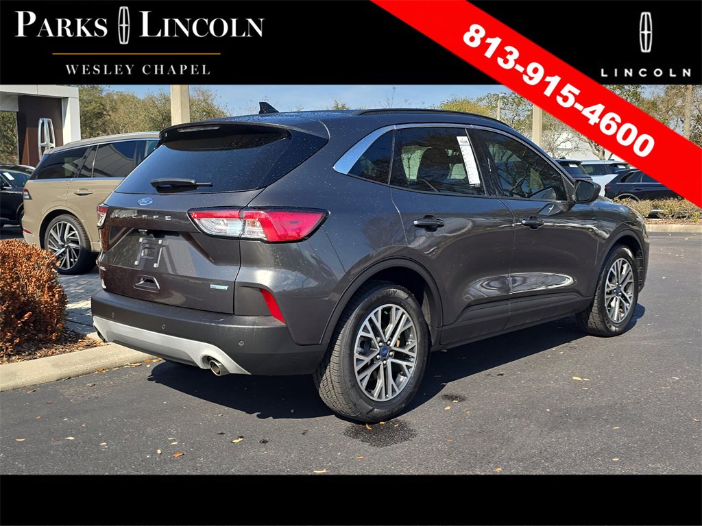 Used 2020 Ford Escape SEL image 4