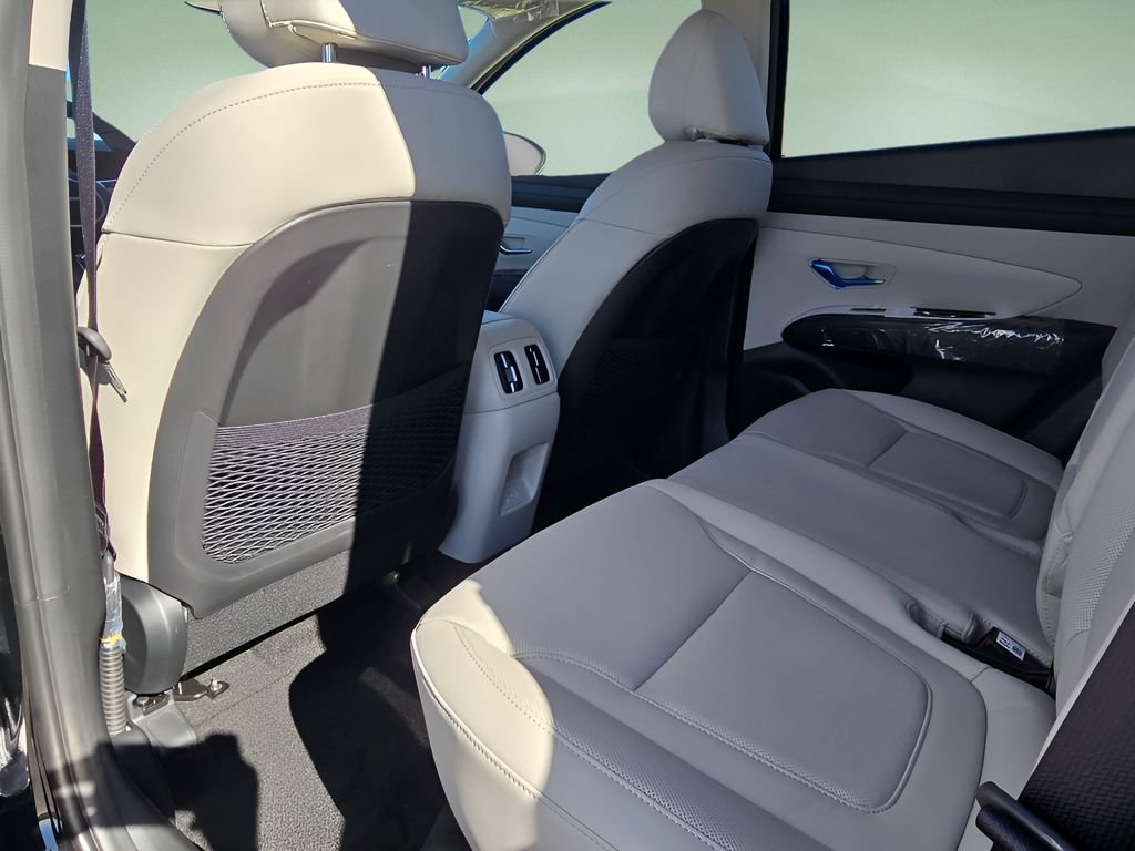 New 2026 Hyundai Tucson Limited AWD/4WD image 16
