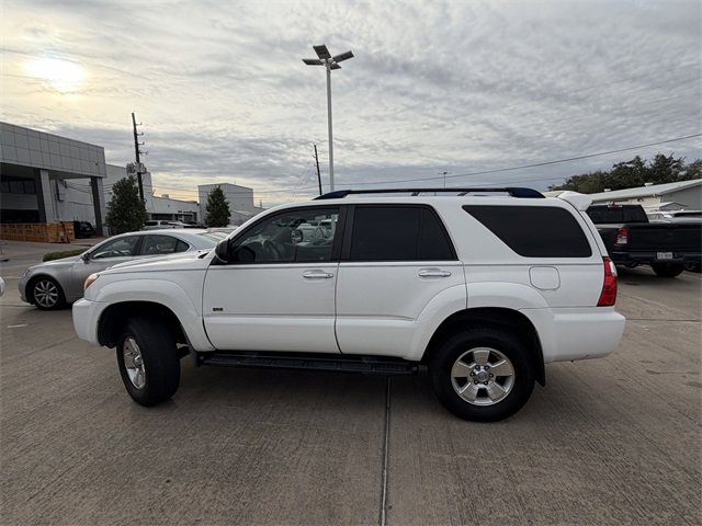 Used 2008 Toyota 4Runner SR5 image 8