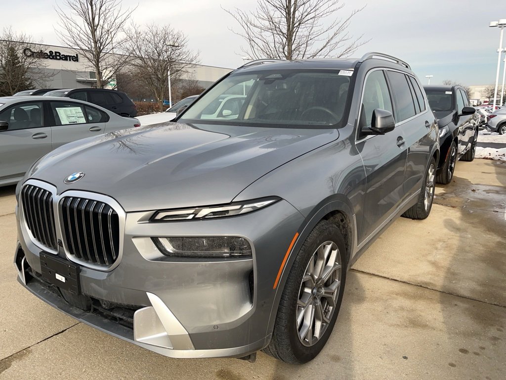 Certified 2025 BMW X7 xDrive40i w/ Premium Package