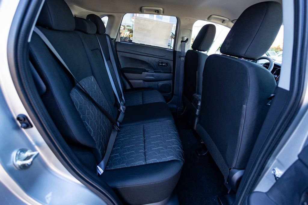 New 2025 Mitsubishi Outlander Sport ES image 28